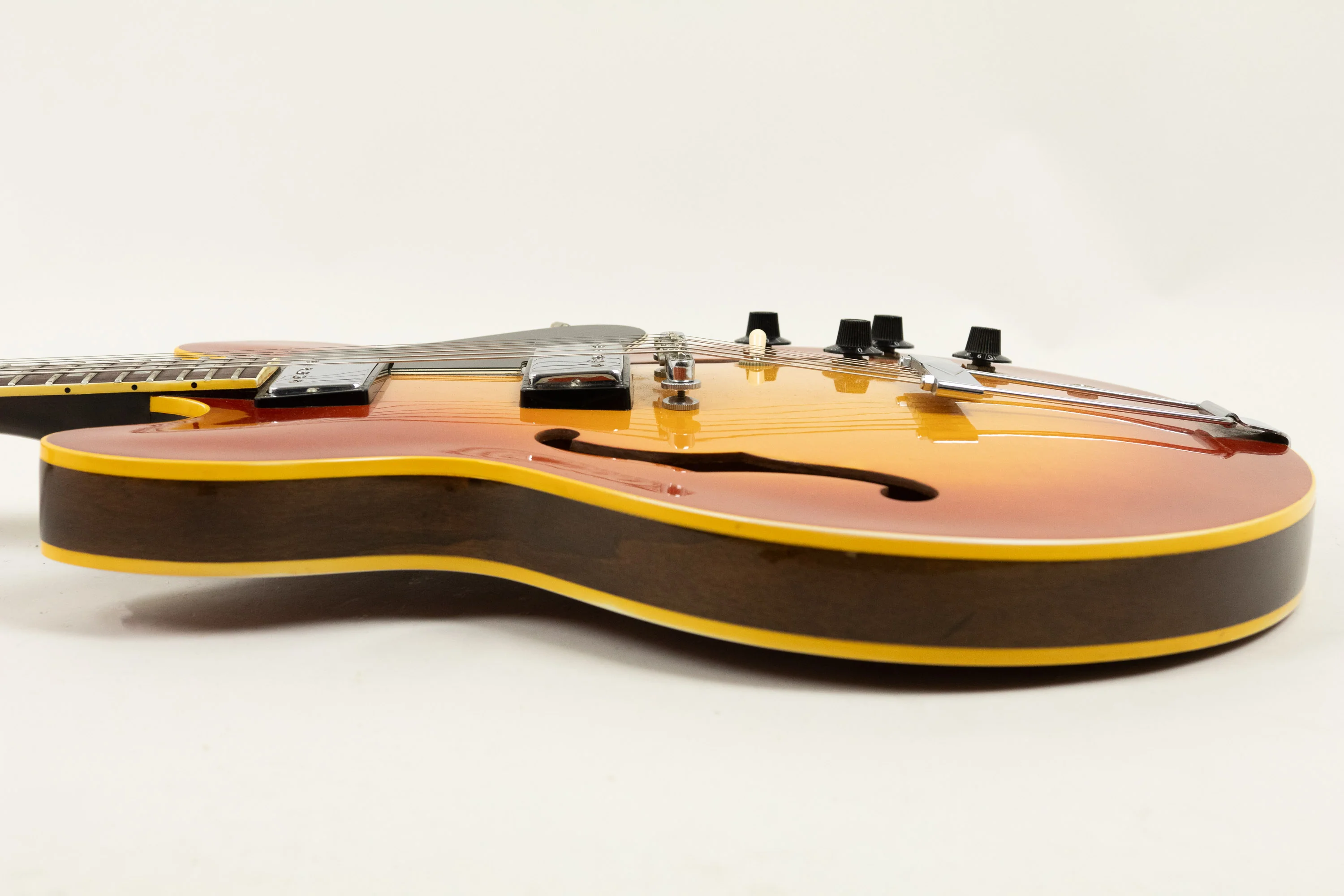 1972 Gibson ES-335TD, Sunburst - Image 18