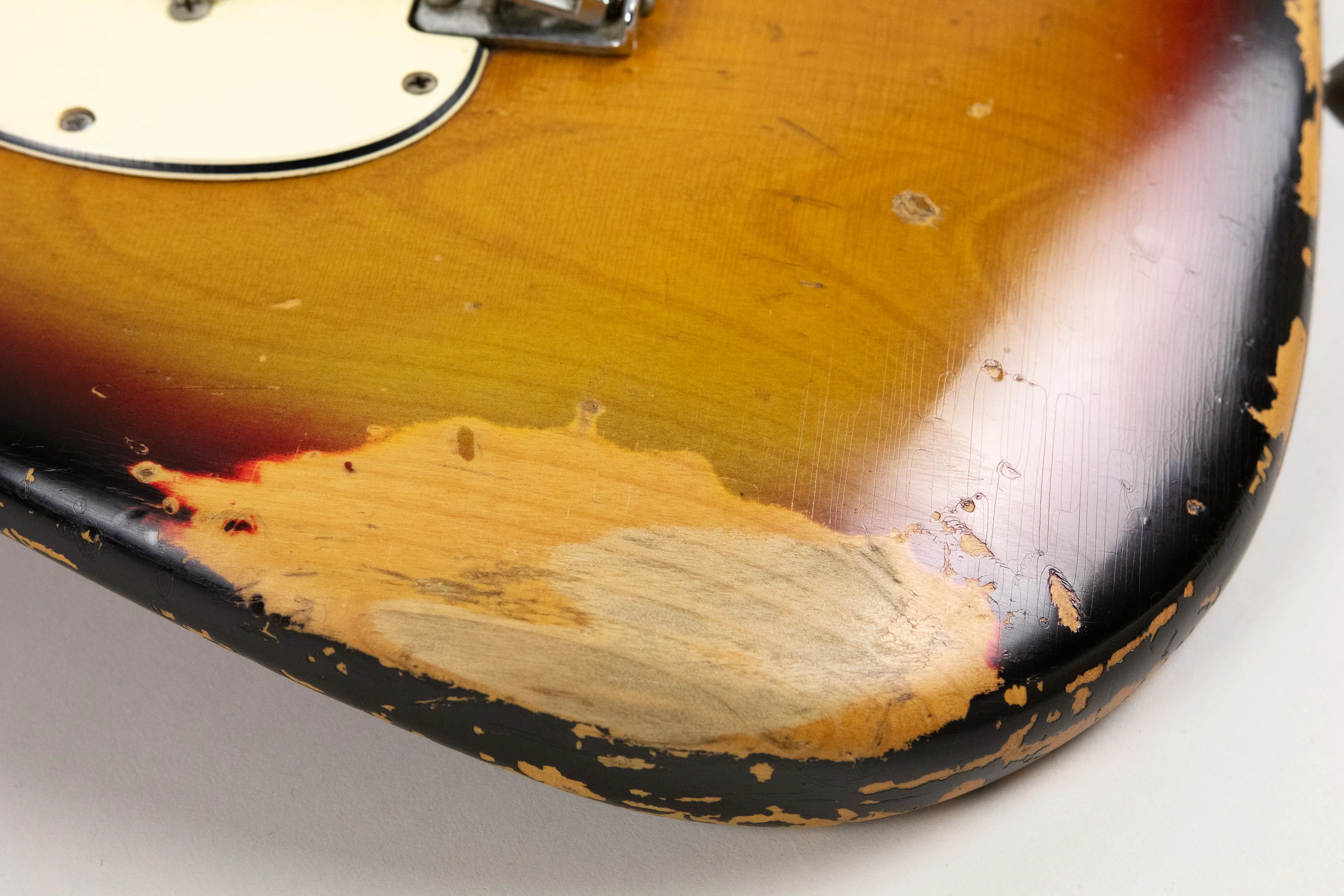 1973 Fender Stratocaster, Sunburst - Image 17