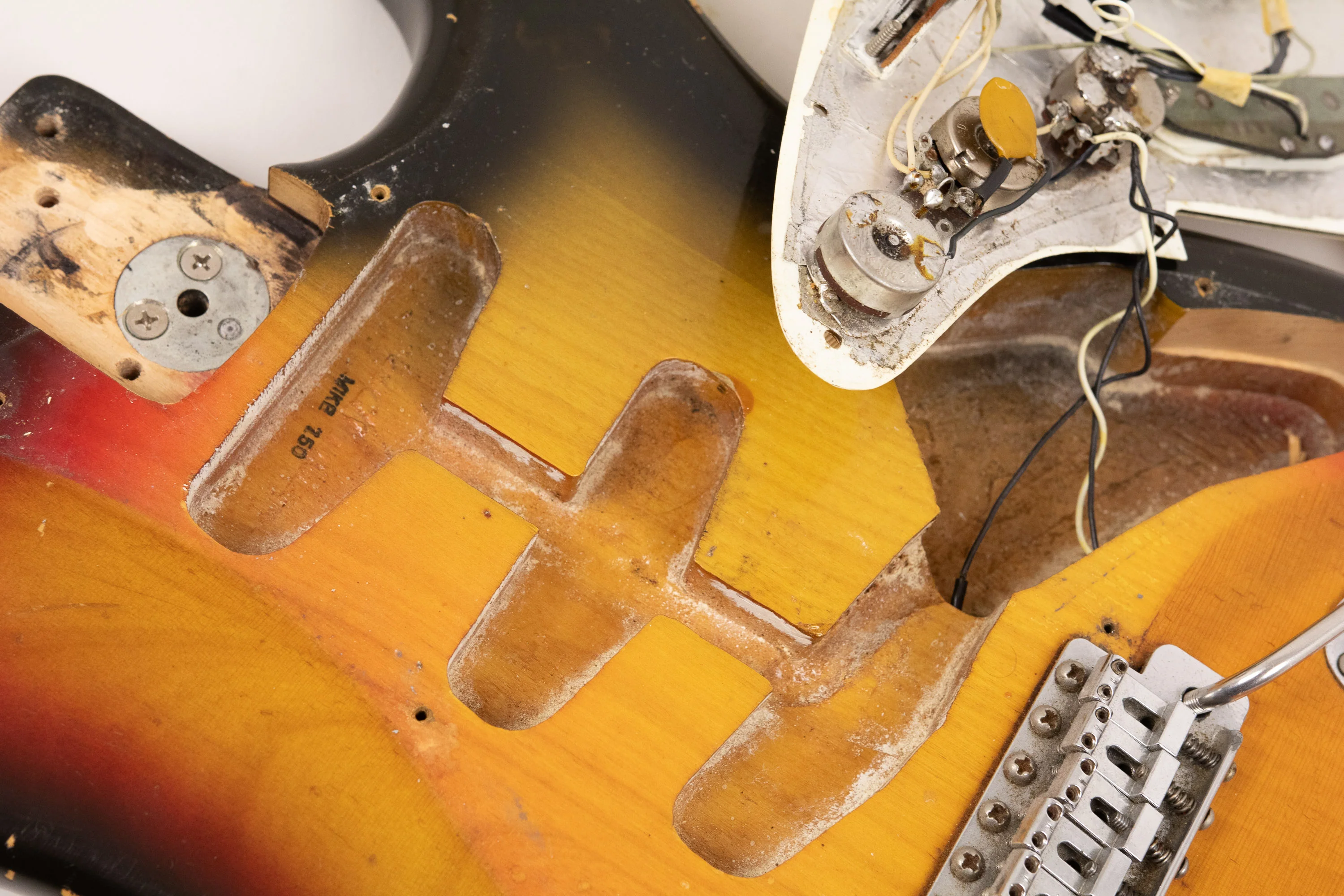 1973 Fender Stratocaster, Sunburst - Image 38