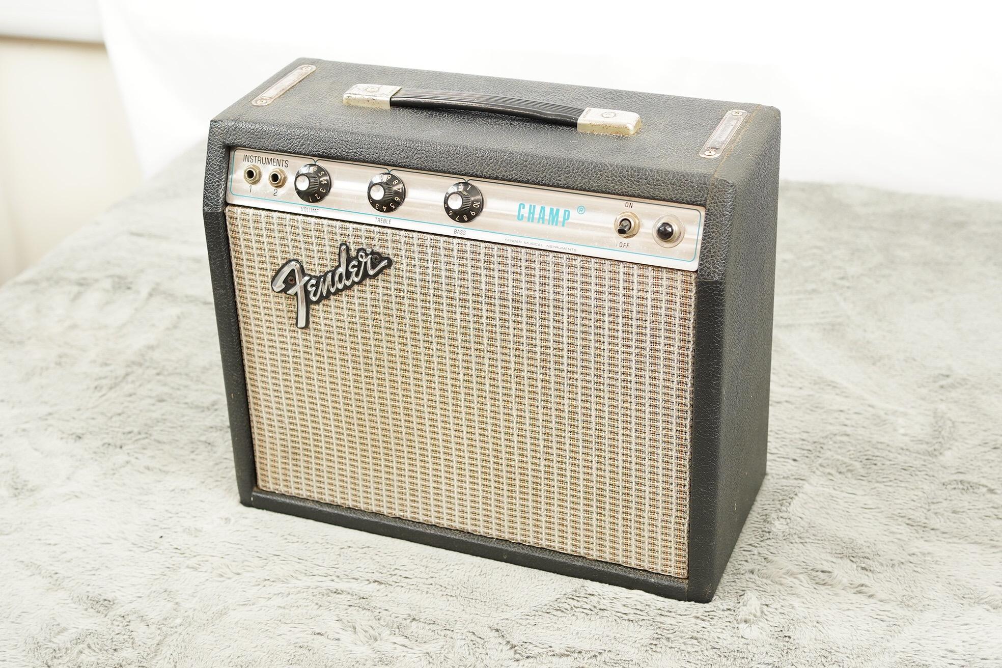 1975 Fender Champ, Silverface - Image 2