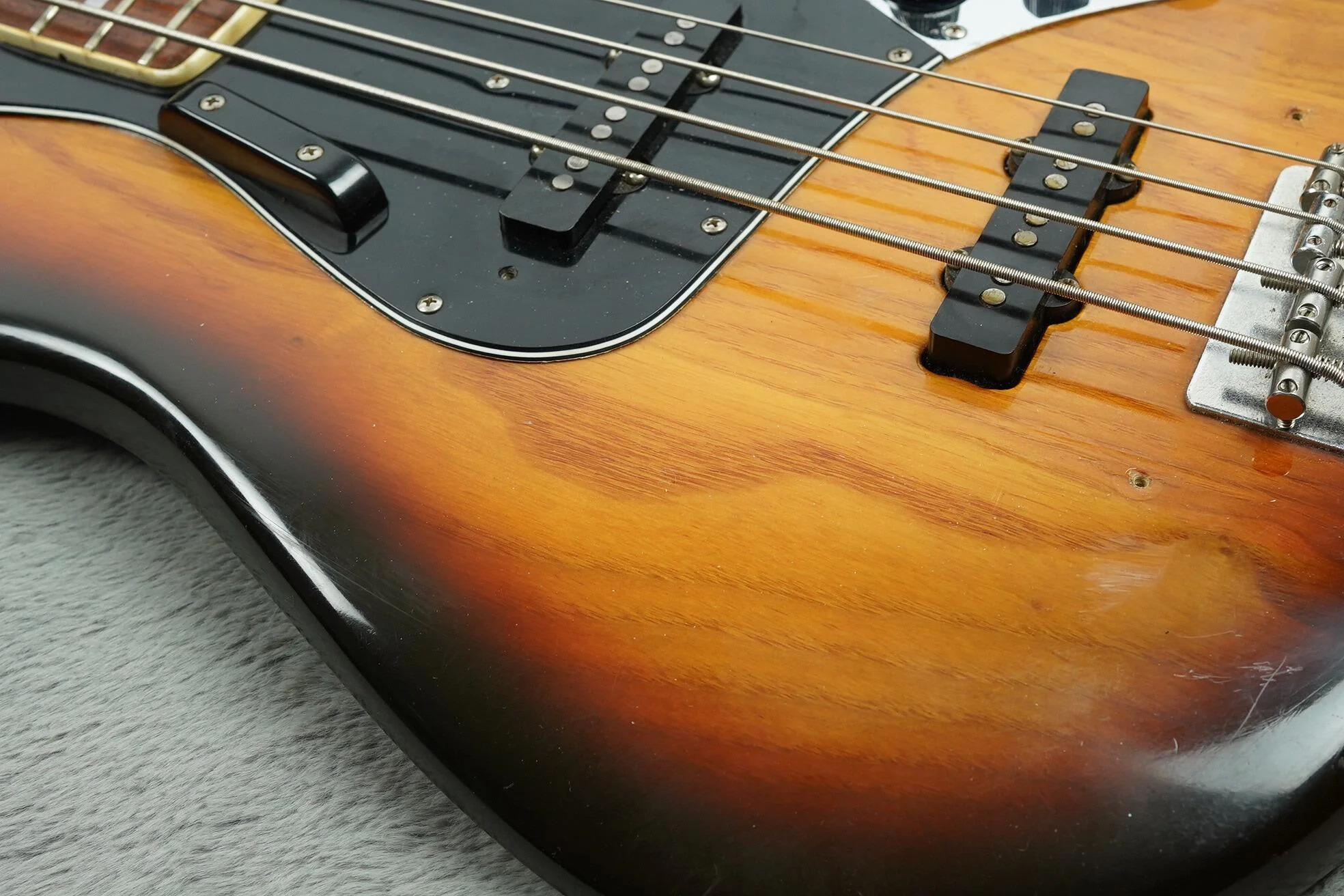 1978 Fender Jazz Bass, Sunburst - Image 20