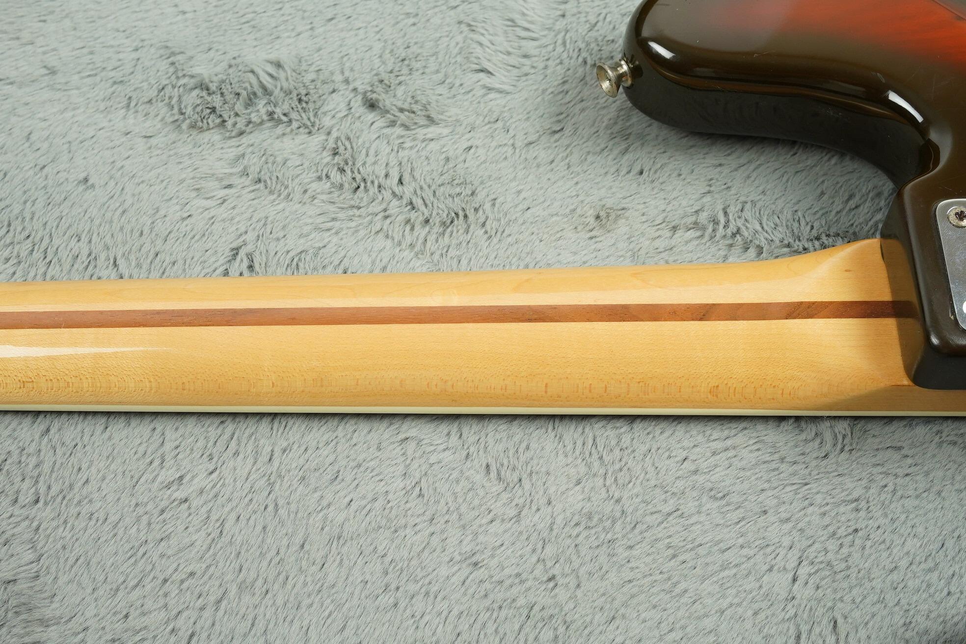 1978 Fender Jazz Bass, Sunburst - Image 30