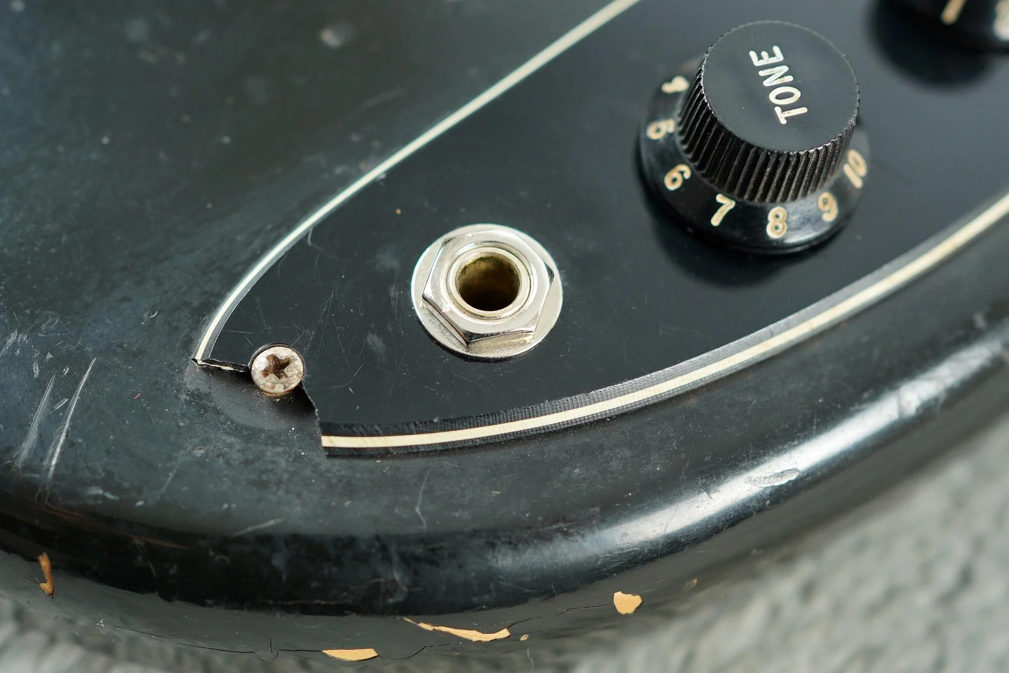 1978 Fender Musicmaster Bass + HSC - Image 21