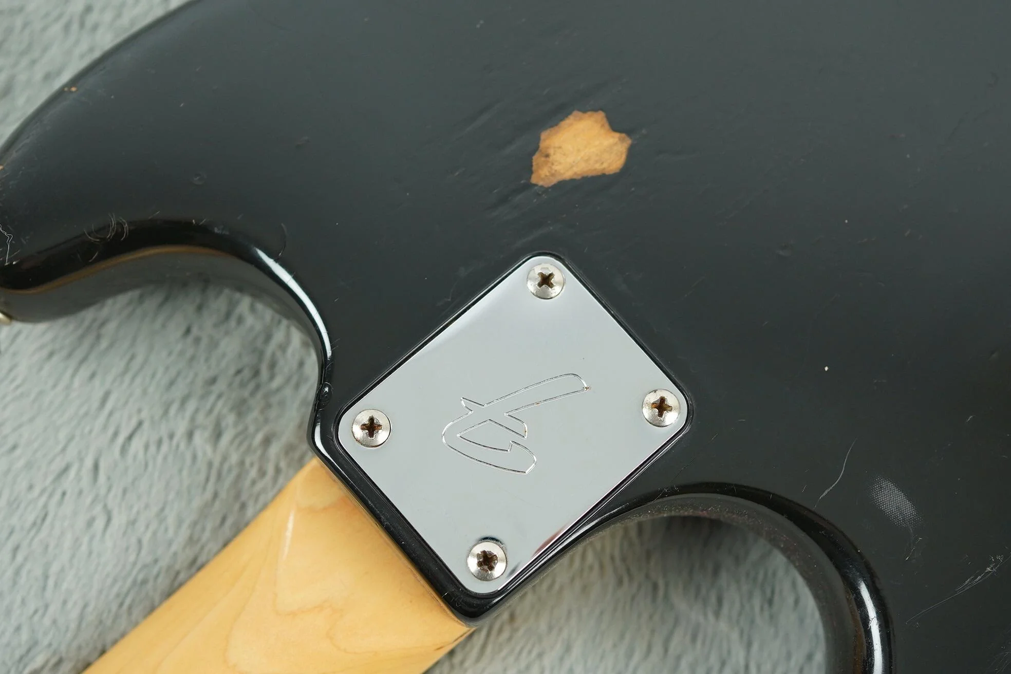 1978 Fender Musicmaster Bass + HSC - Image 22