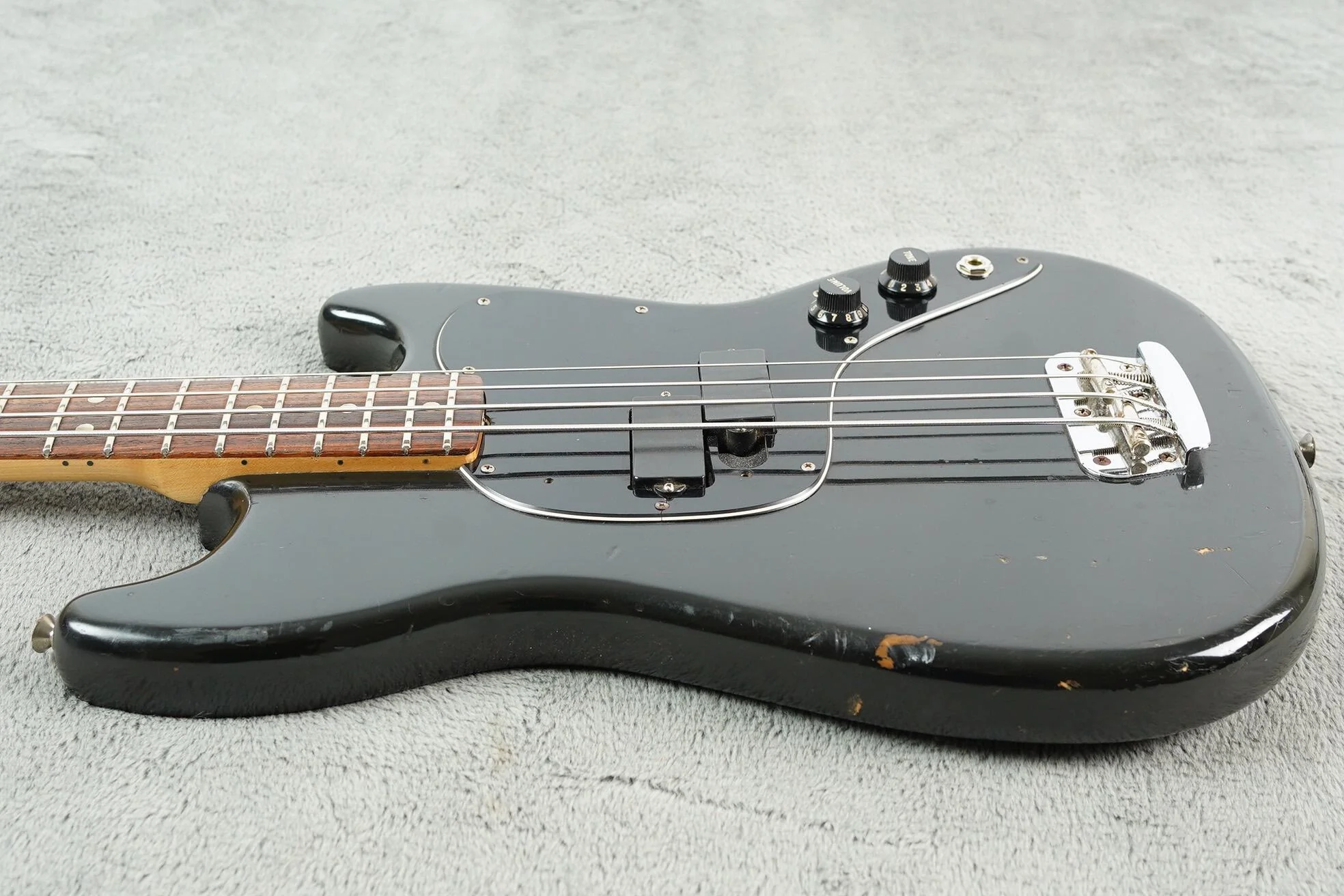 1978 Fender Musicmaster Bass + HSC - Image 3