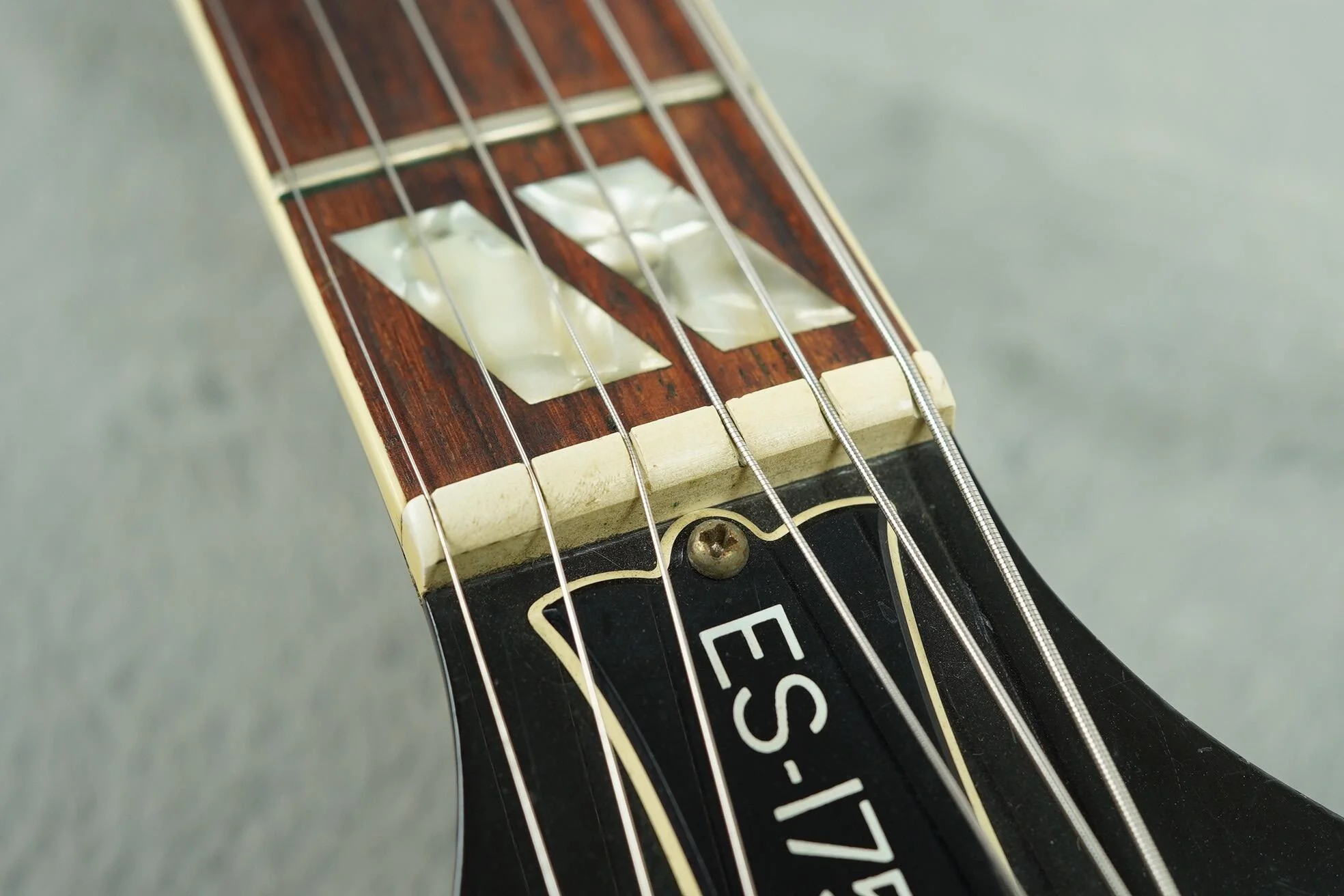 1979 Gibson ES-175 CC, Sunburst + OHSC - Image 24