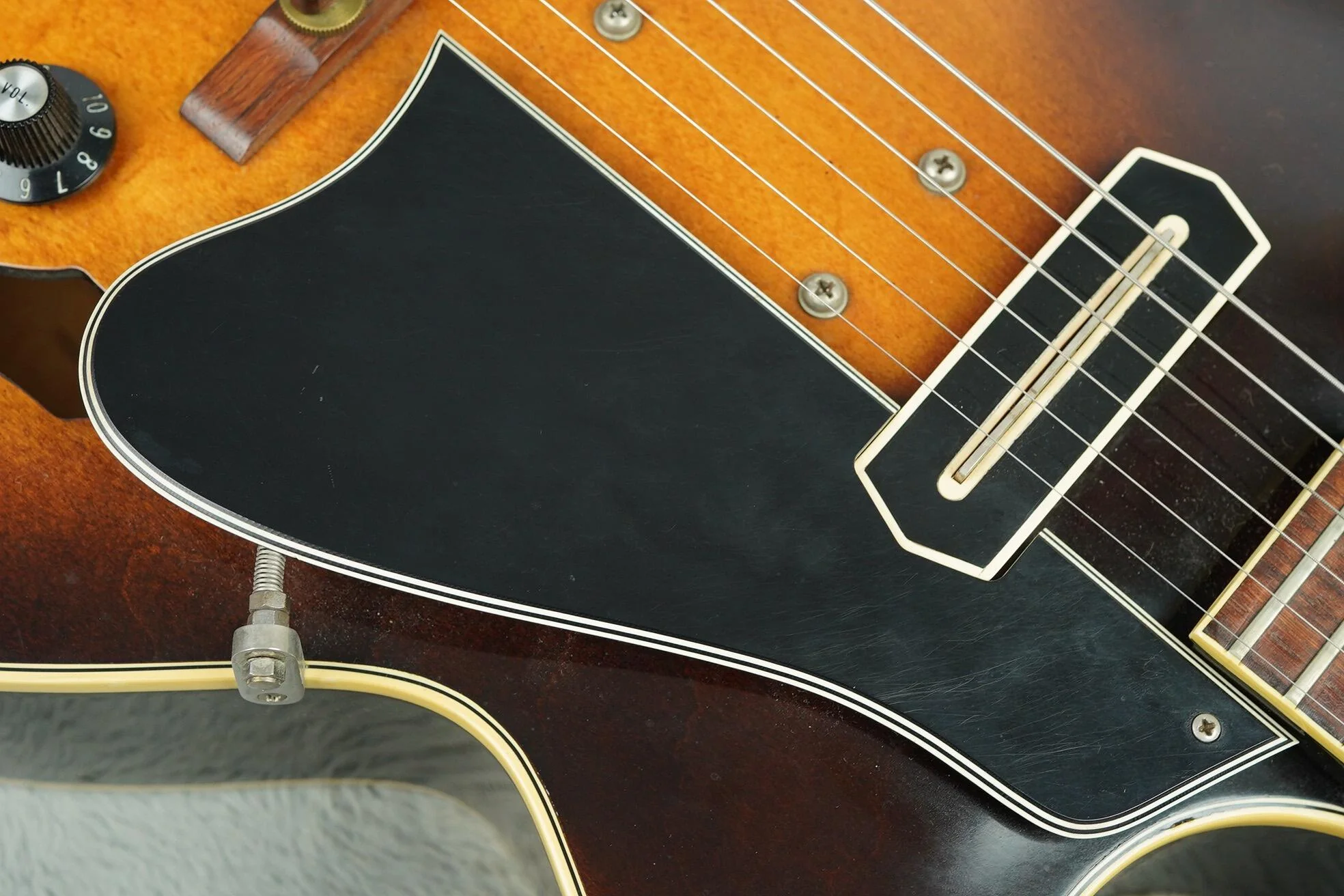 1979 Gibson ES-175 CC, Sunburst + OHSC - Image 30