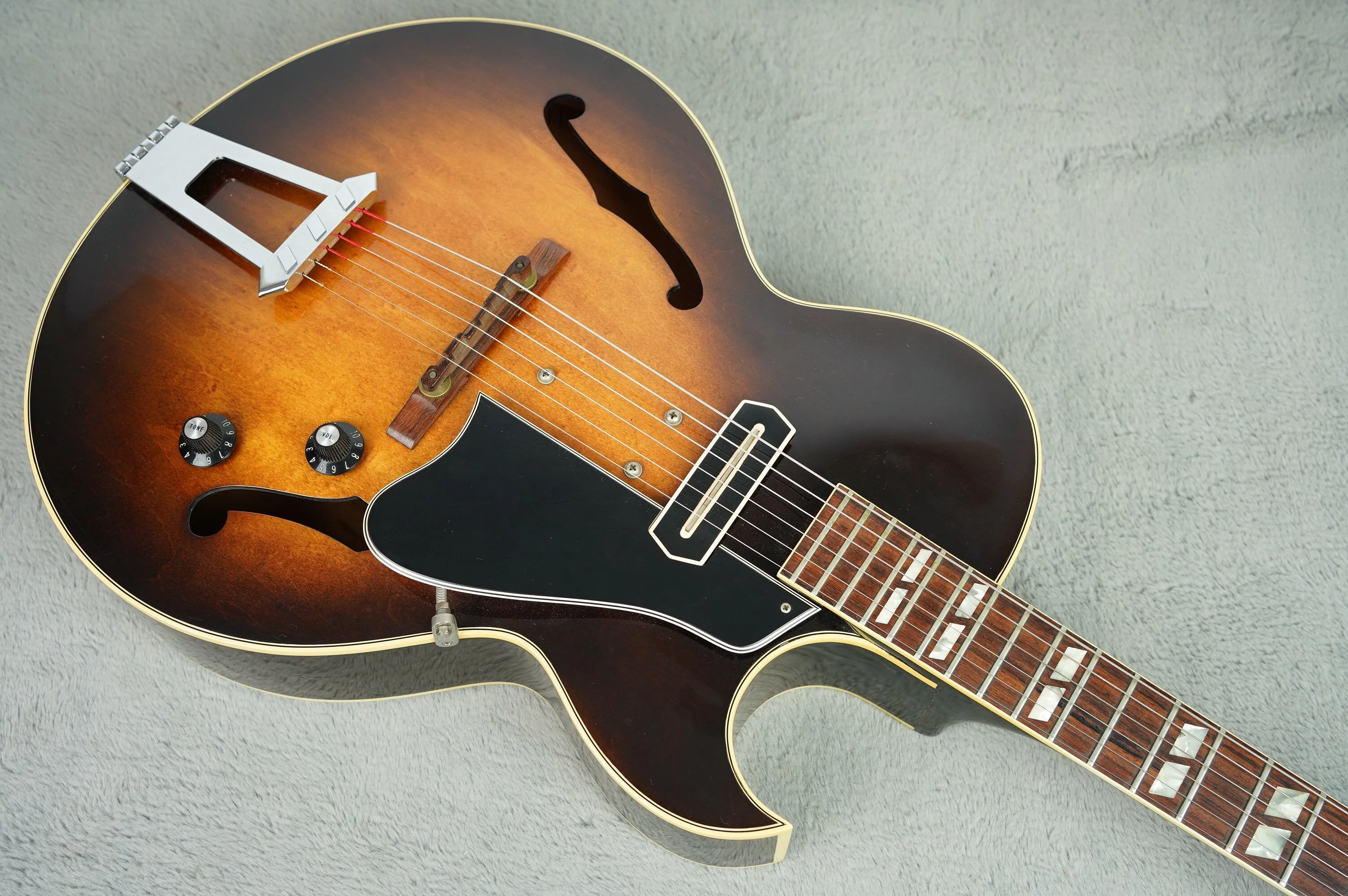 1979 Gibson ES-175 CC, Sunburst + OHSC - Image 8