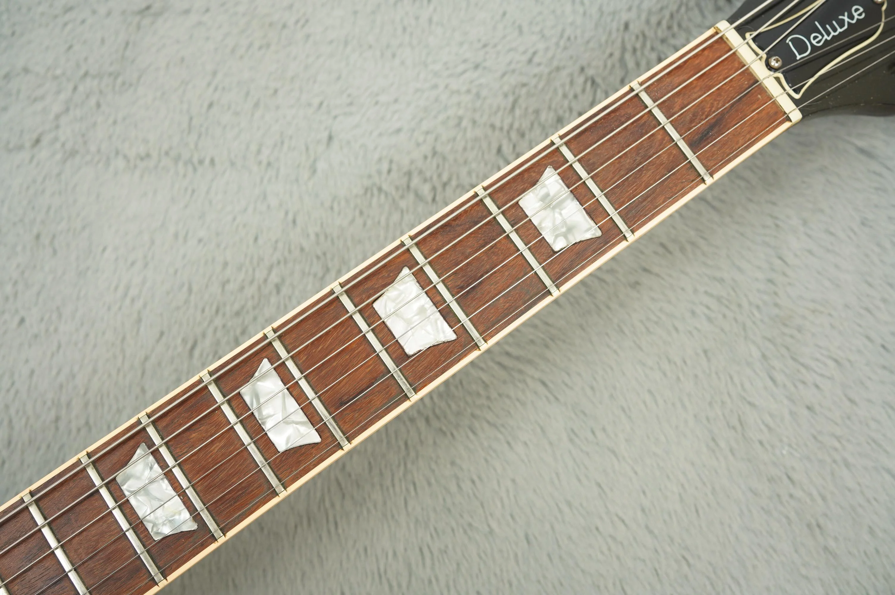 1980 Gibson Les Paul Deluxe, Tobacco Sunburst - Image 24