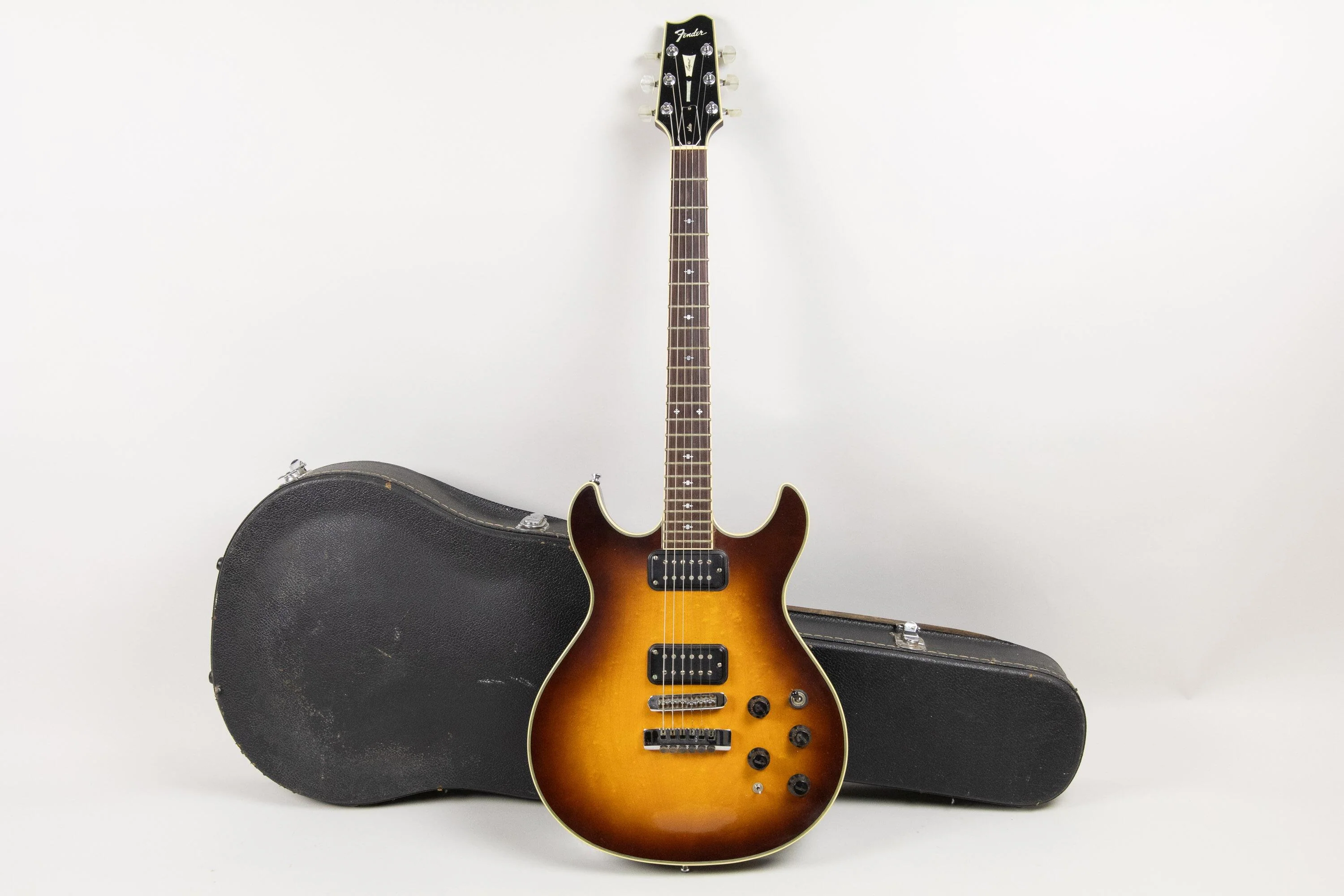 1983 Fender Esprit Elite, Sunburst - Image 3