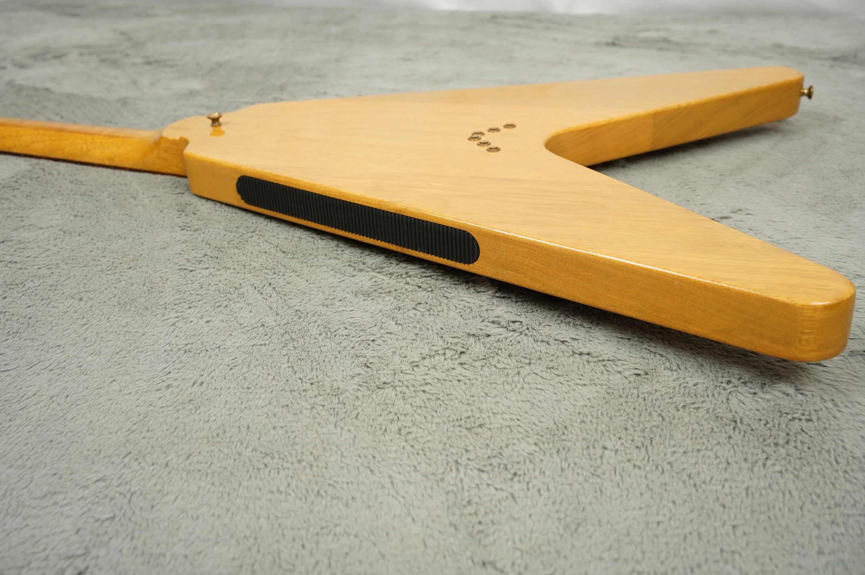 1983 Gibson Flying V Heritage Reissue, Korina + OHSC - Image 27