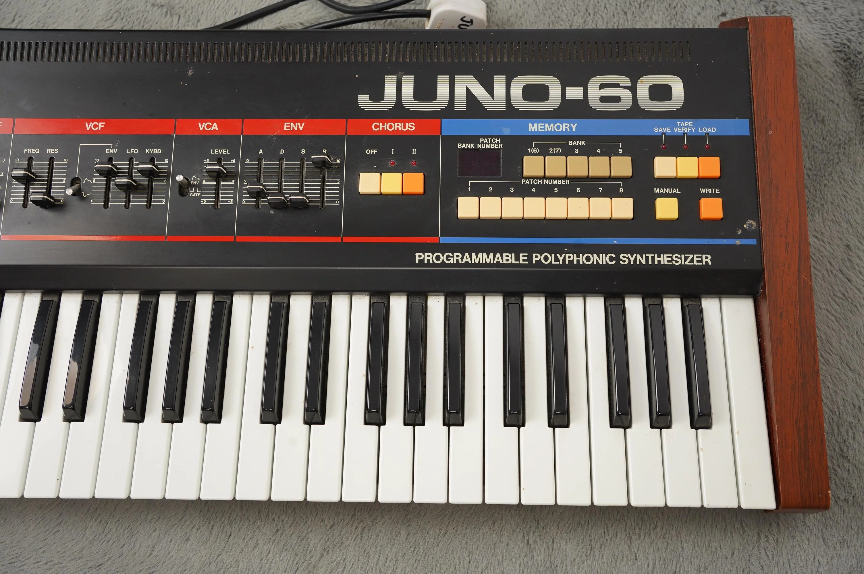 1987 Circa Roland Juno Synthesiser ex-Martin Barre Jethro Tull - Image 5