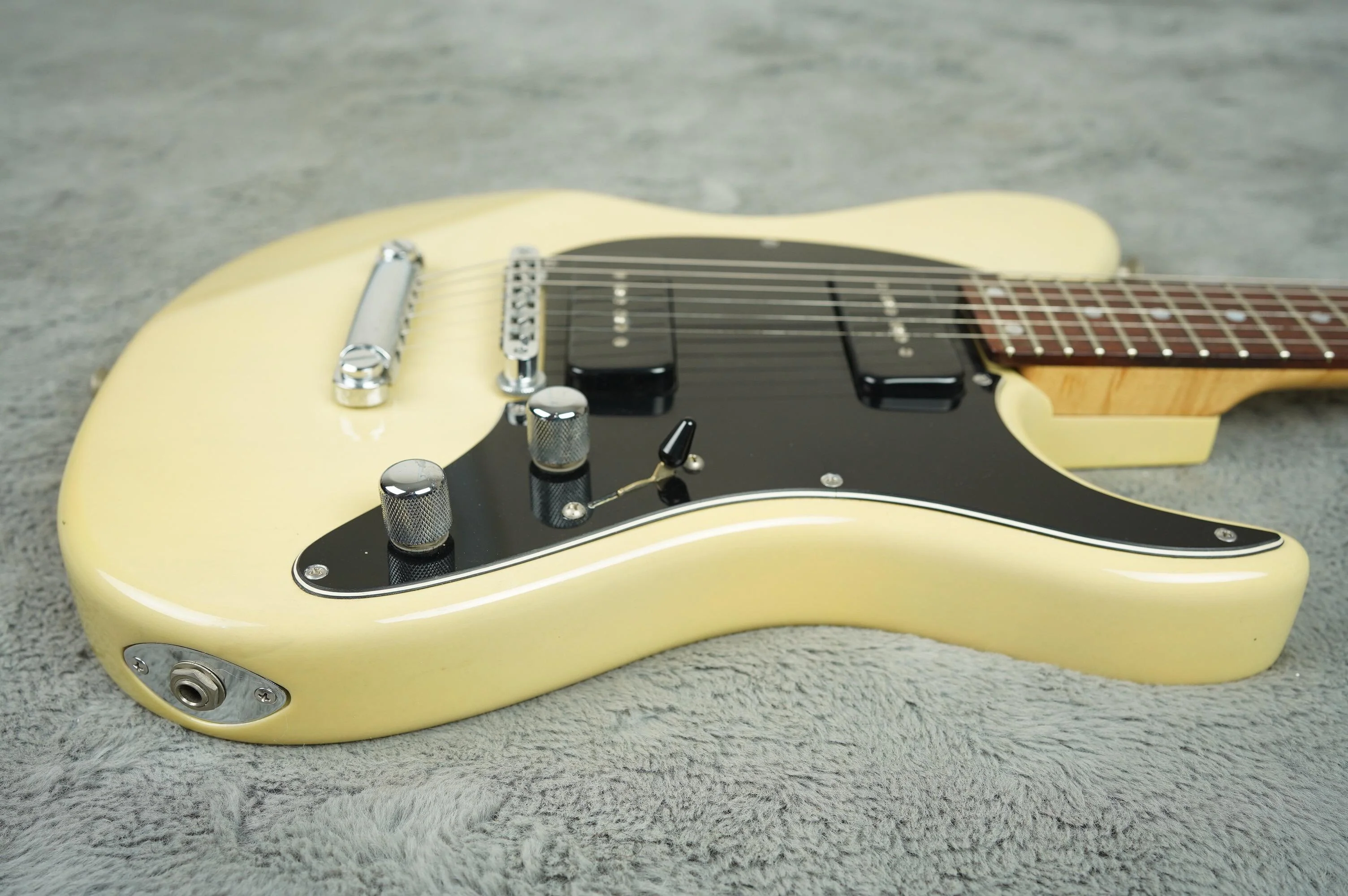 1992 Valley Arts Larry Carlton (signed) Standard Pro + OHSC - Image 18