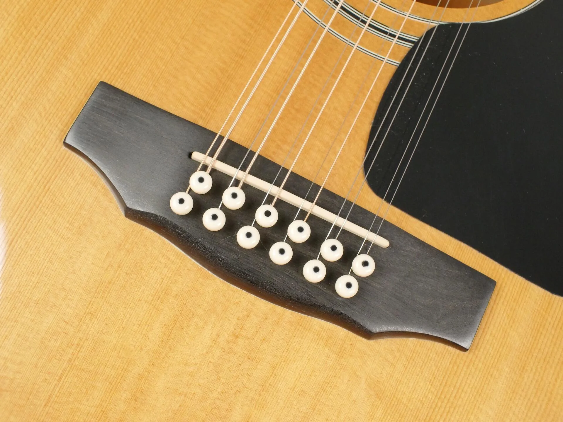 1999 Westerly Guild F212-XL + OHSC - Image 24