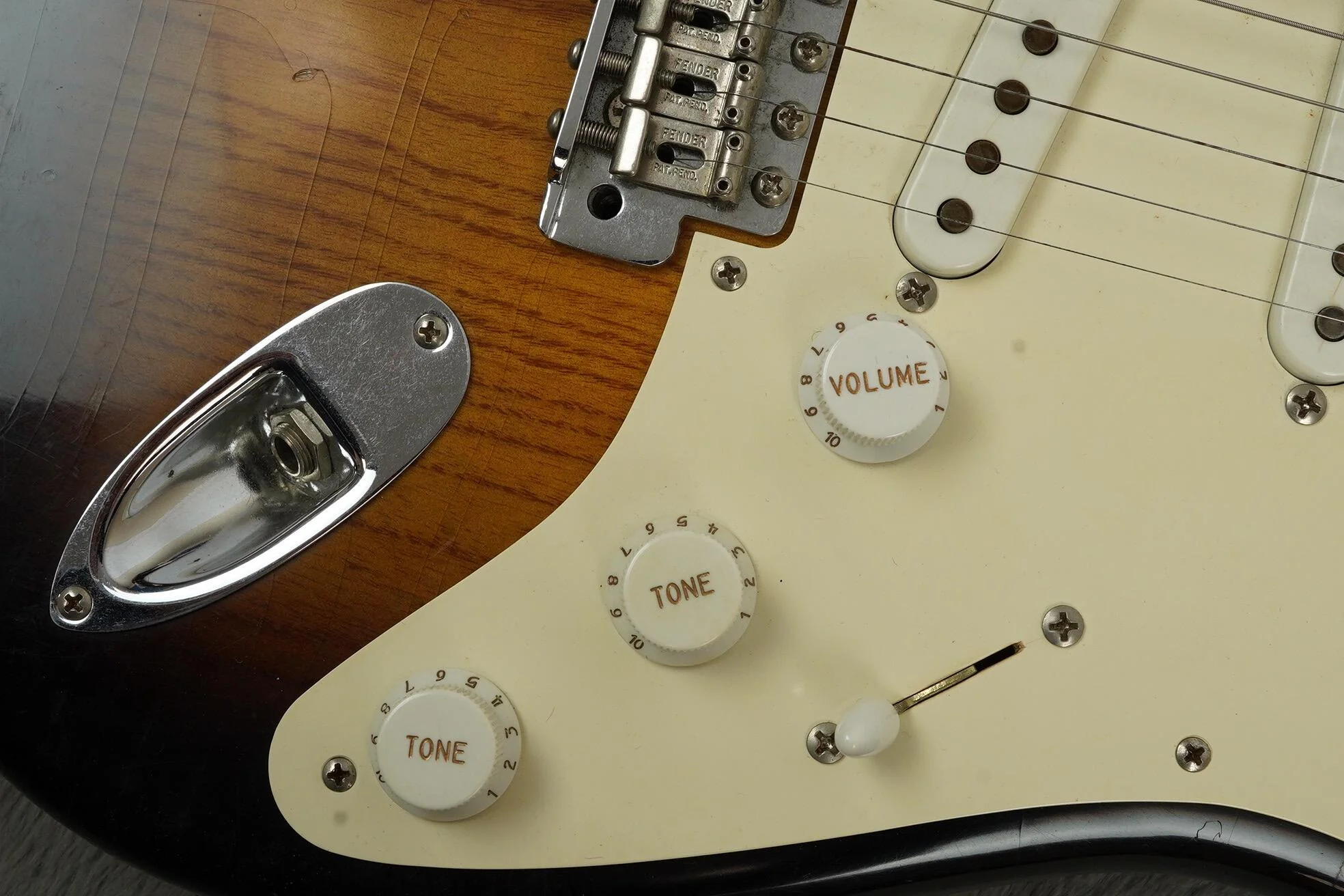 2004 Fender CS Masterbuilt Dennis Galuszka 50th Anni 1954 Stratocaster - Image 10