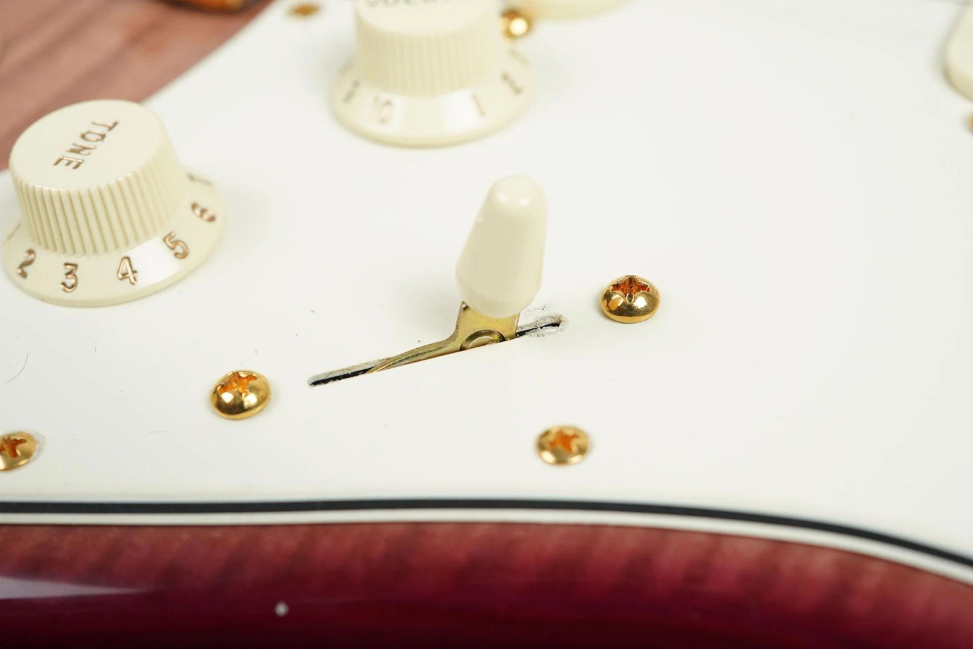 2006 Fender 60th Anniversary Presidential Stratocaster + OHSC + Candy - Image 33