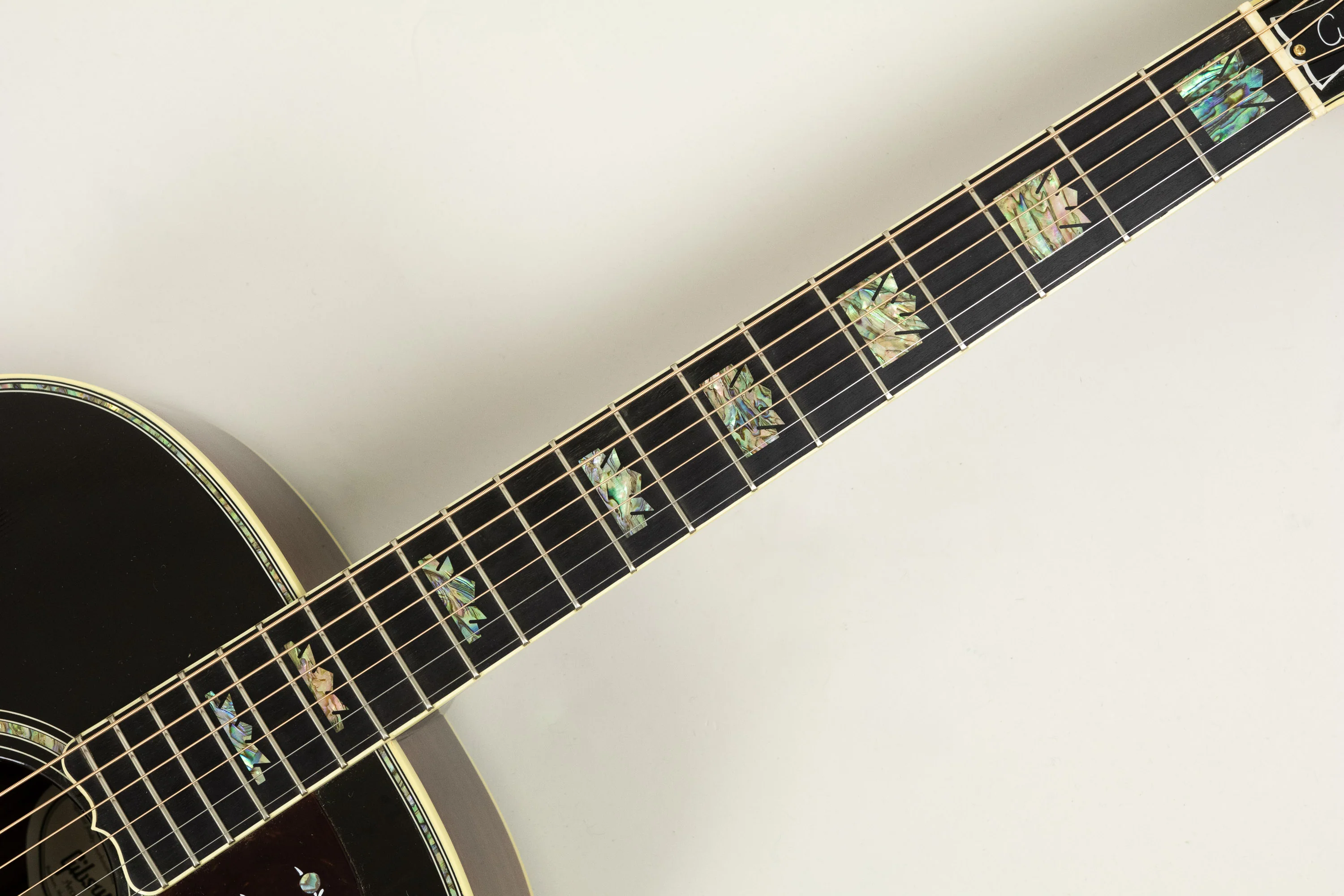 2010 Gibson Custom SJ-200 Custom, Rosewood, Sunburst - Image 9