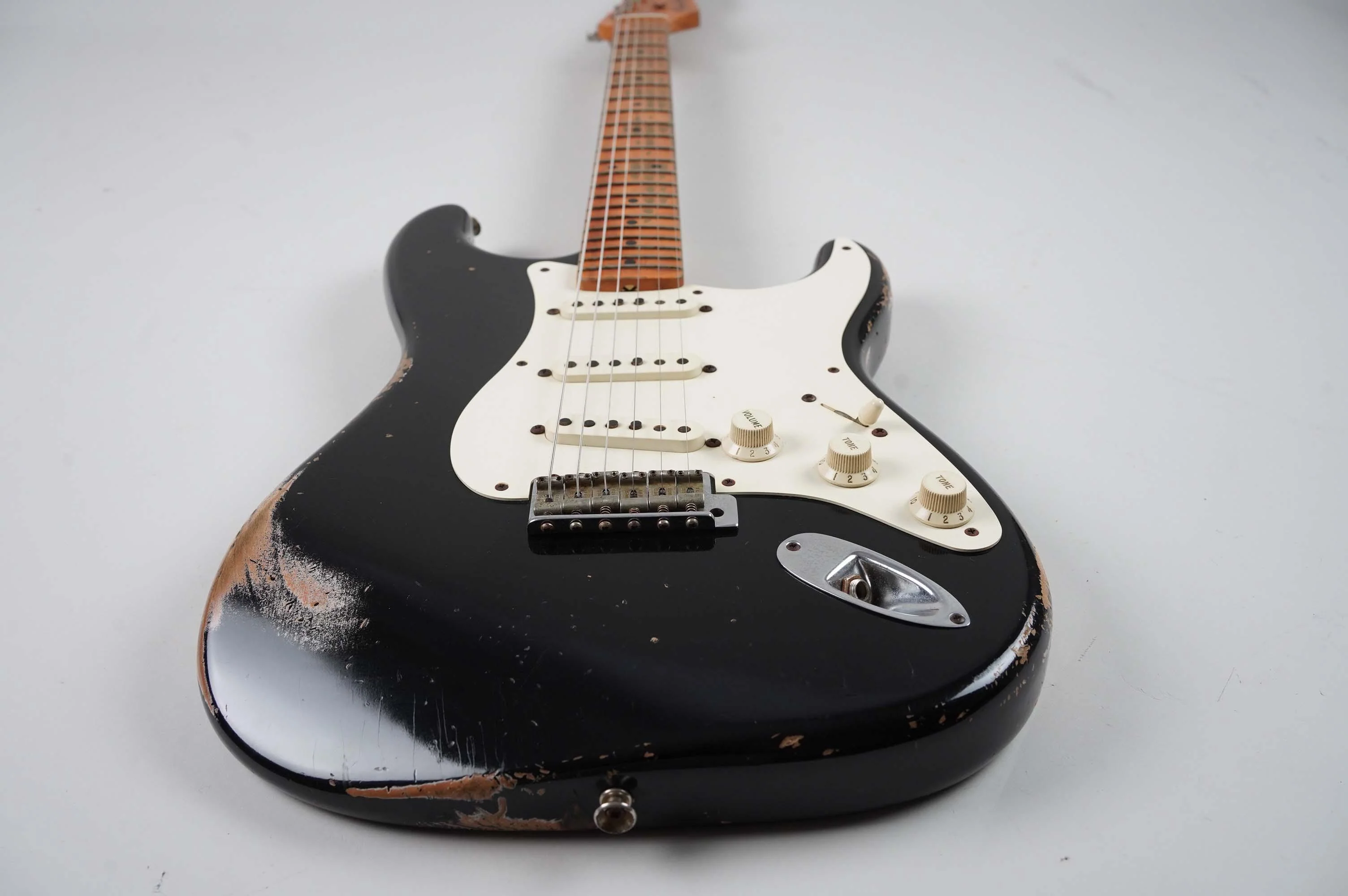 2013 Fender Custom Shop 1956 Stratocaster Relic, Black - Image 13
