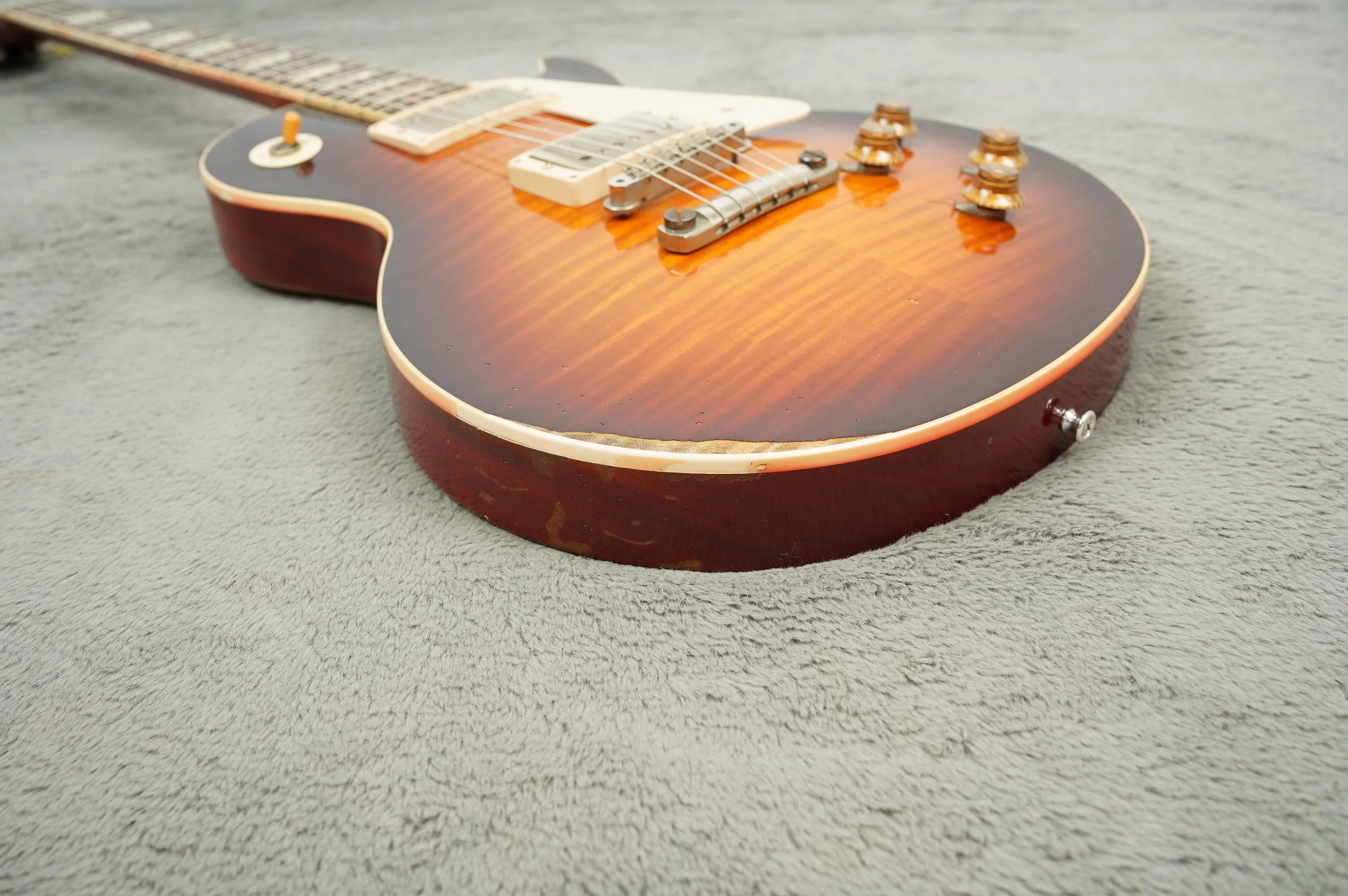 2013 Gibson '59 Reissue Les Paul Standard Heavy Aged, Tobacco Burst - Image 10
