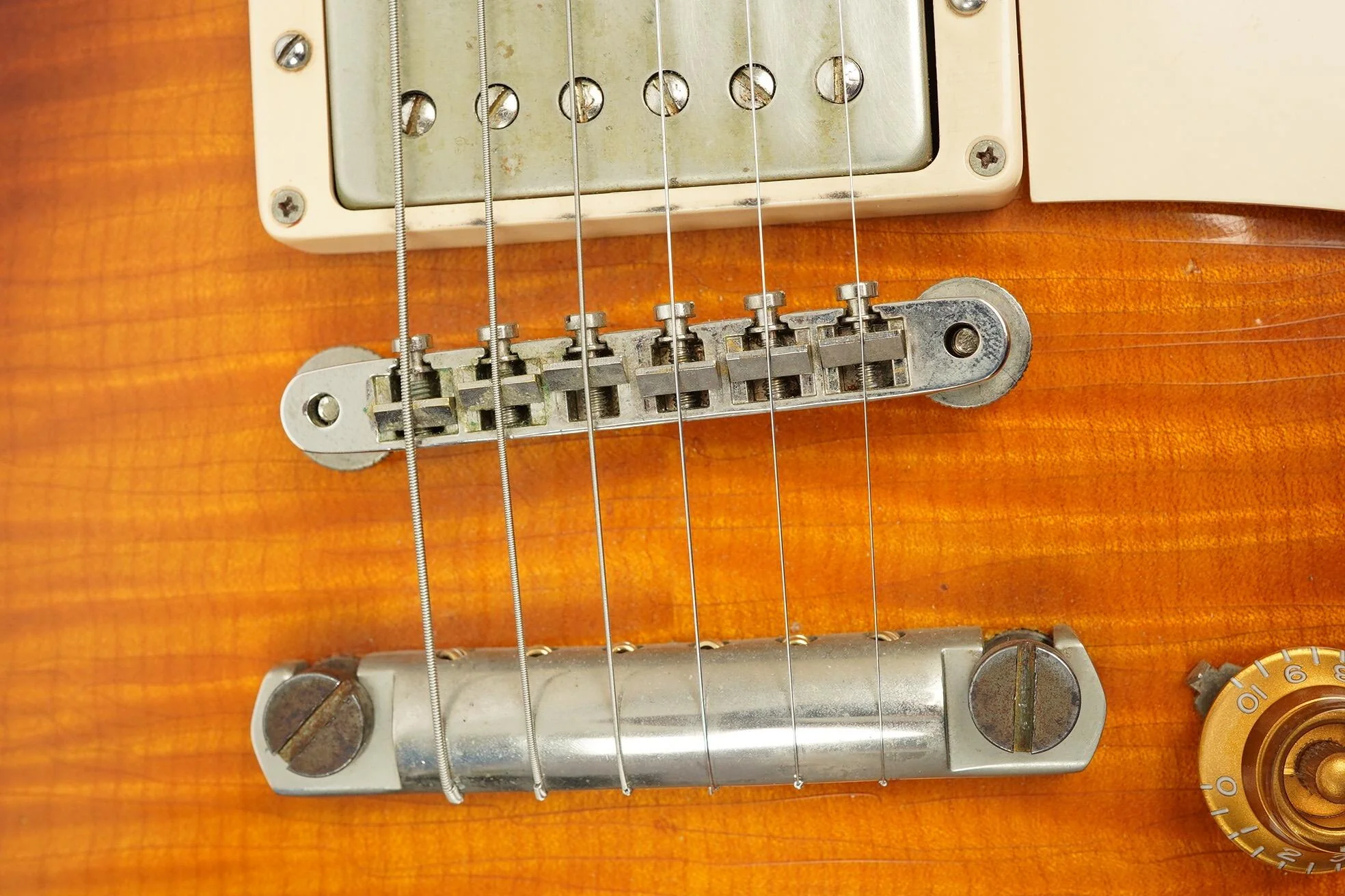 2013 Gibson '59 Reissue Les Paul Standard Heavy Aged, Tobacco Burst - Image 14