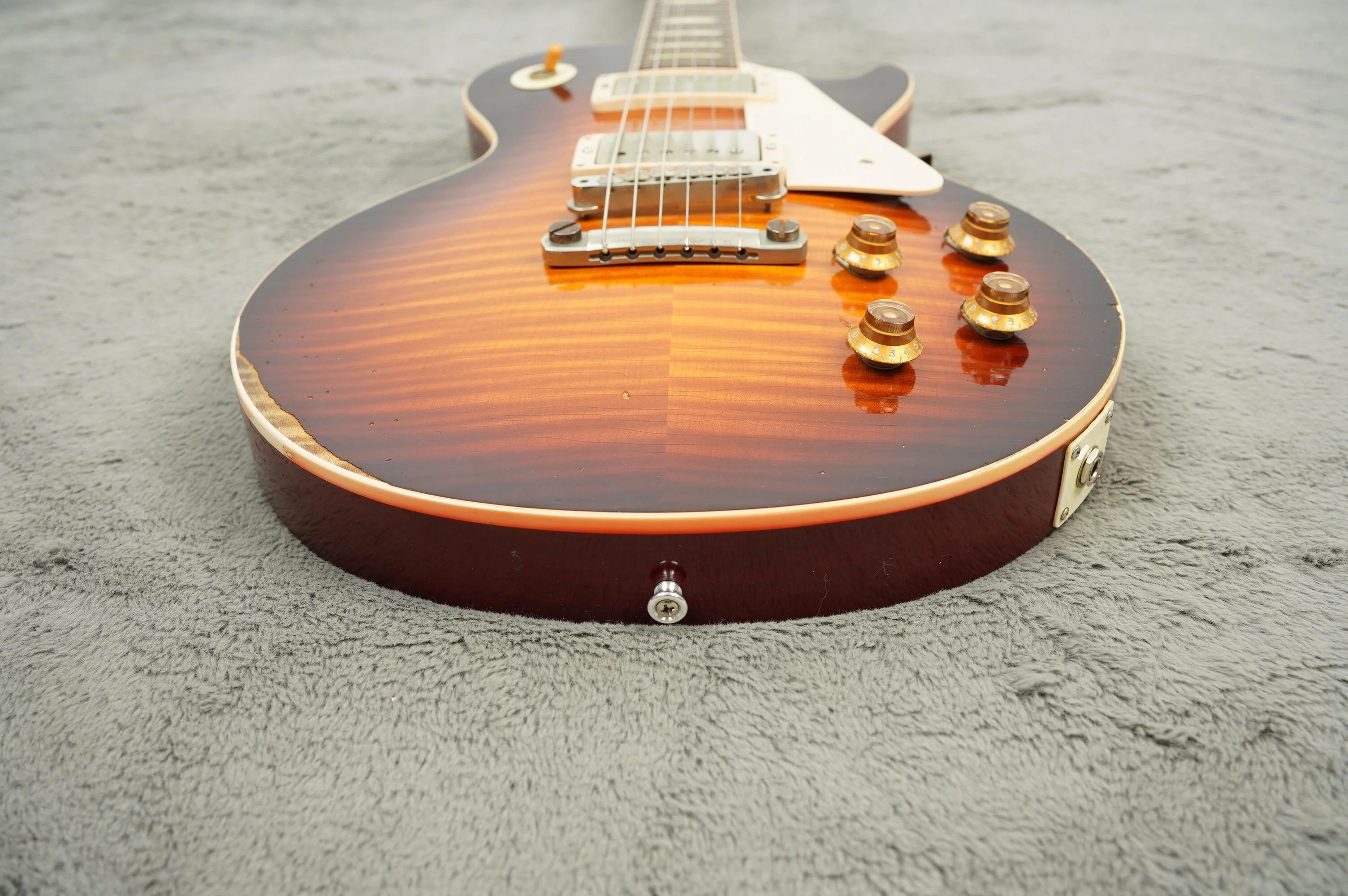 2013 Gibson '59 Reissue Les Paul Standard Heavy Aged, Tobacco Burst - Image 9