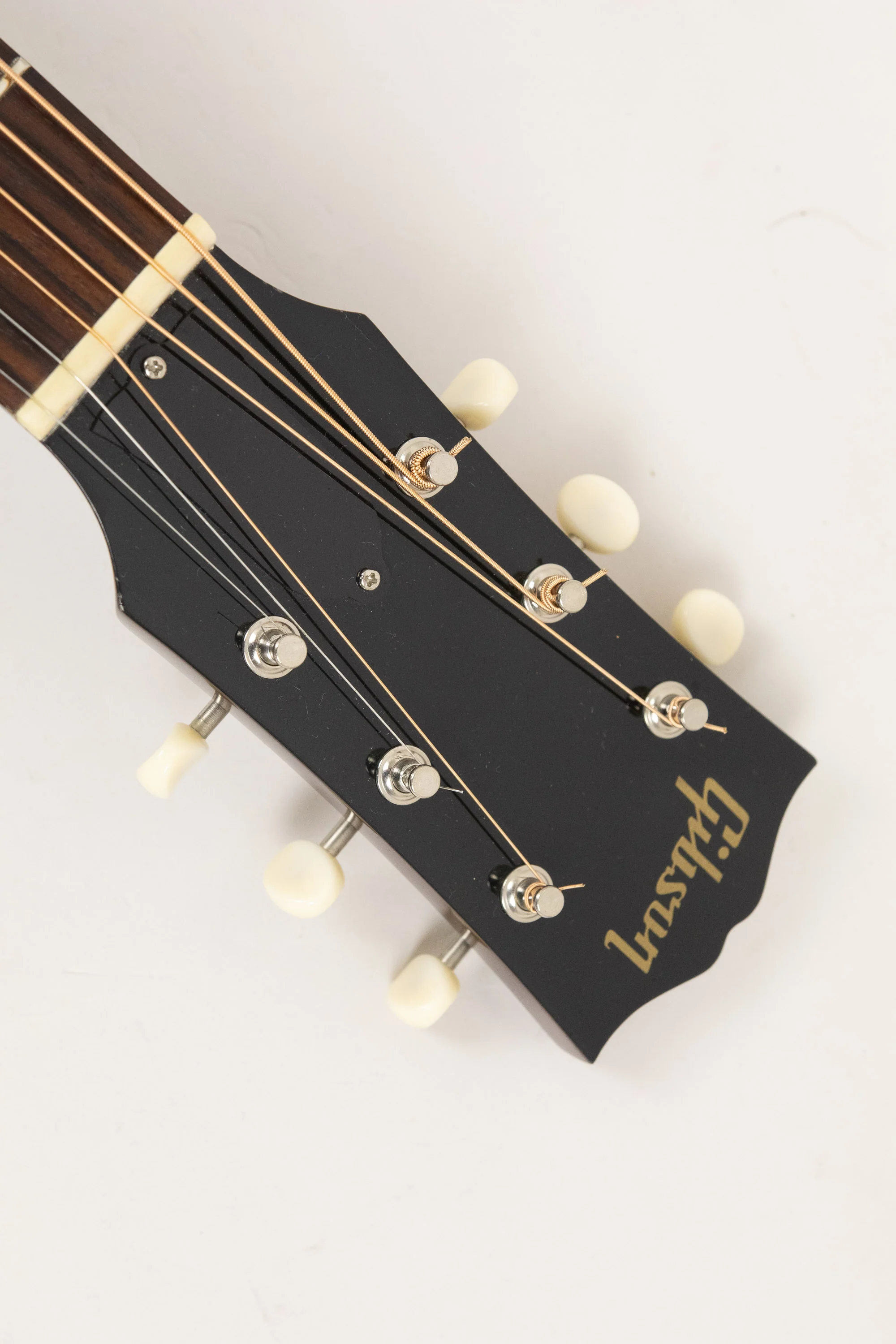 2013 Gibson J-45, Sunburst - Image 11