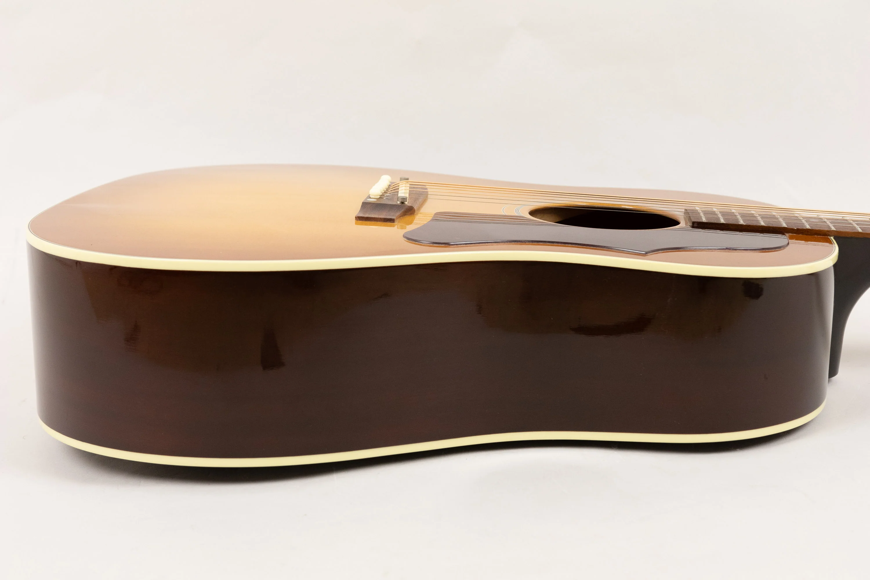 2013 Gibson J-45, Sunburst - Image 15