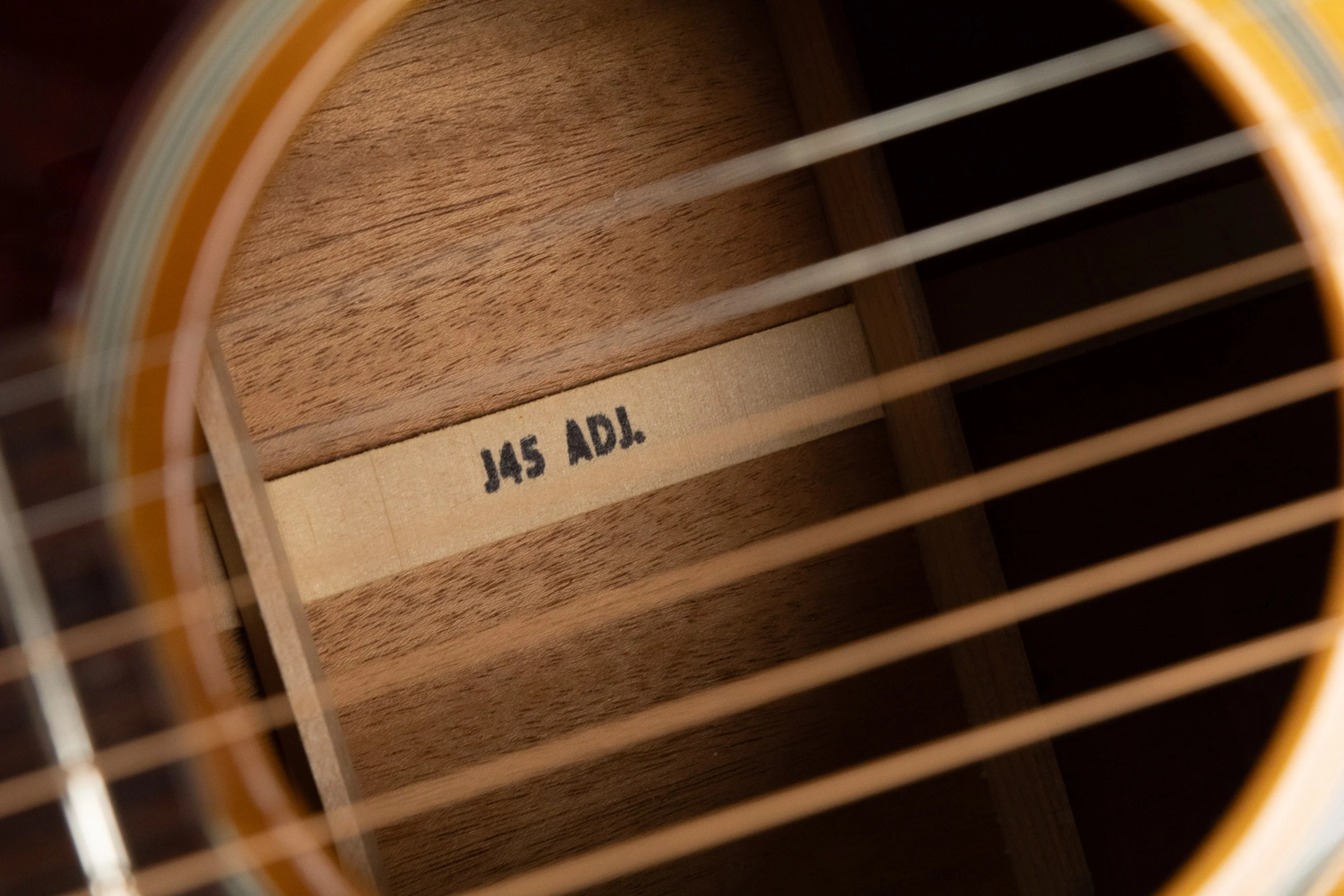 2013 Gibson J-45, Sunburst - Image 22