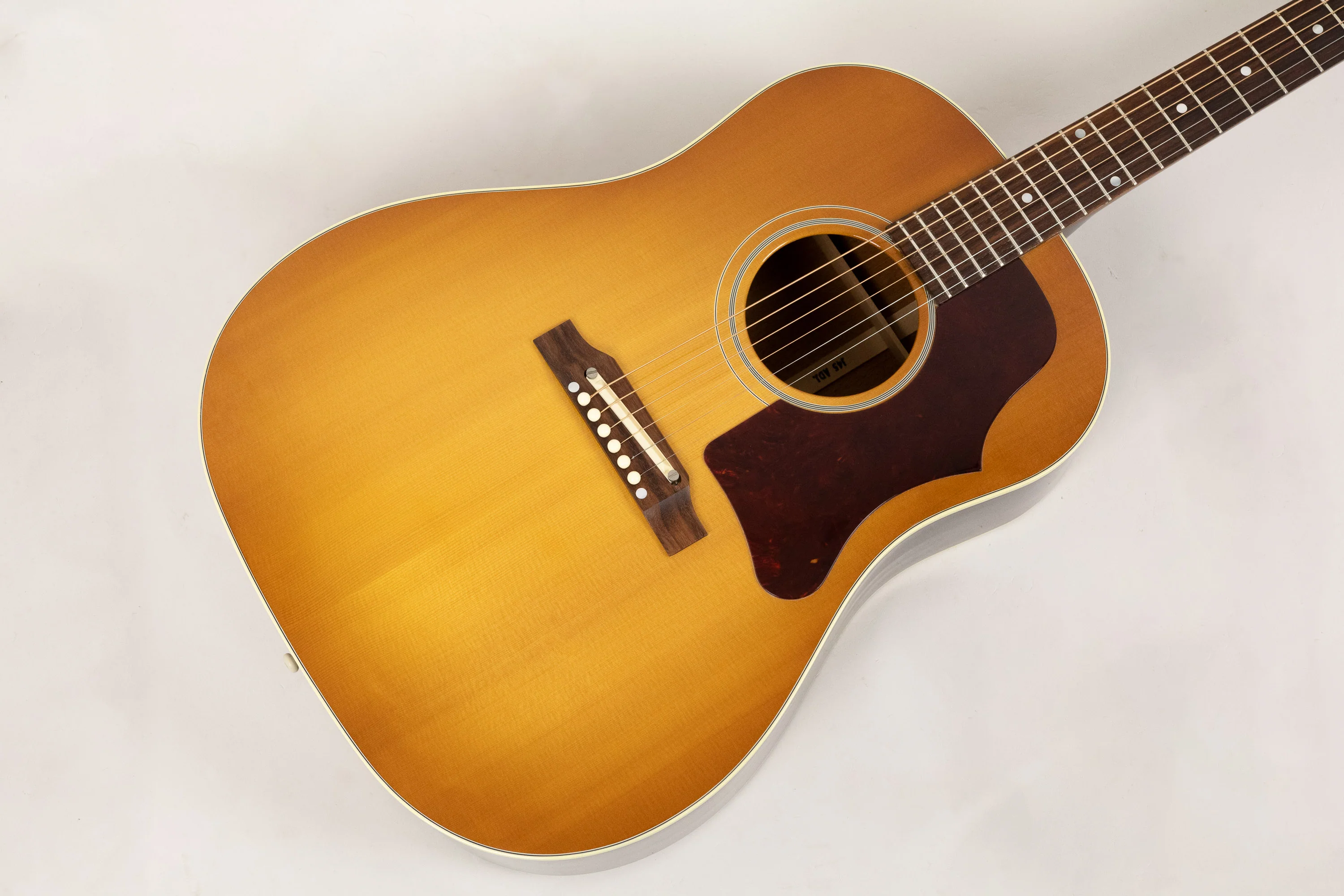2013 Gibson J-45, Sunburst - Image 8