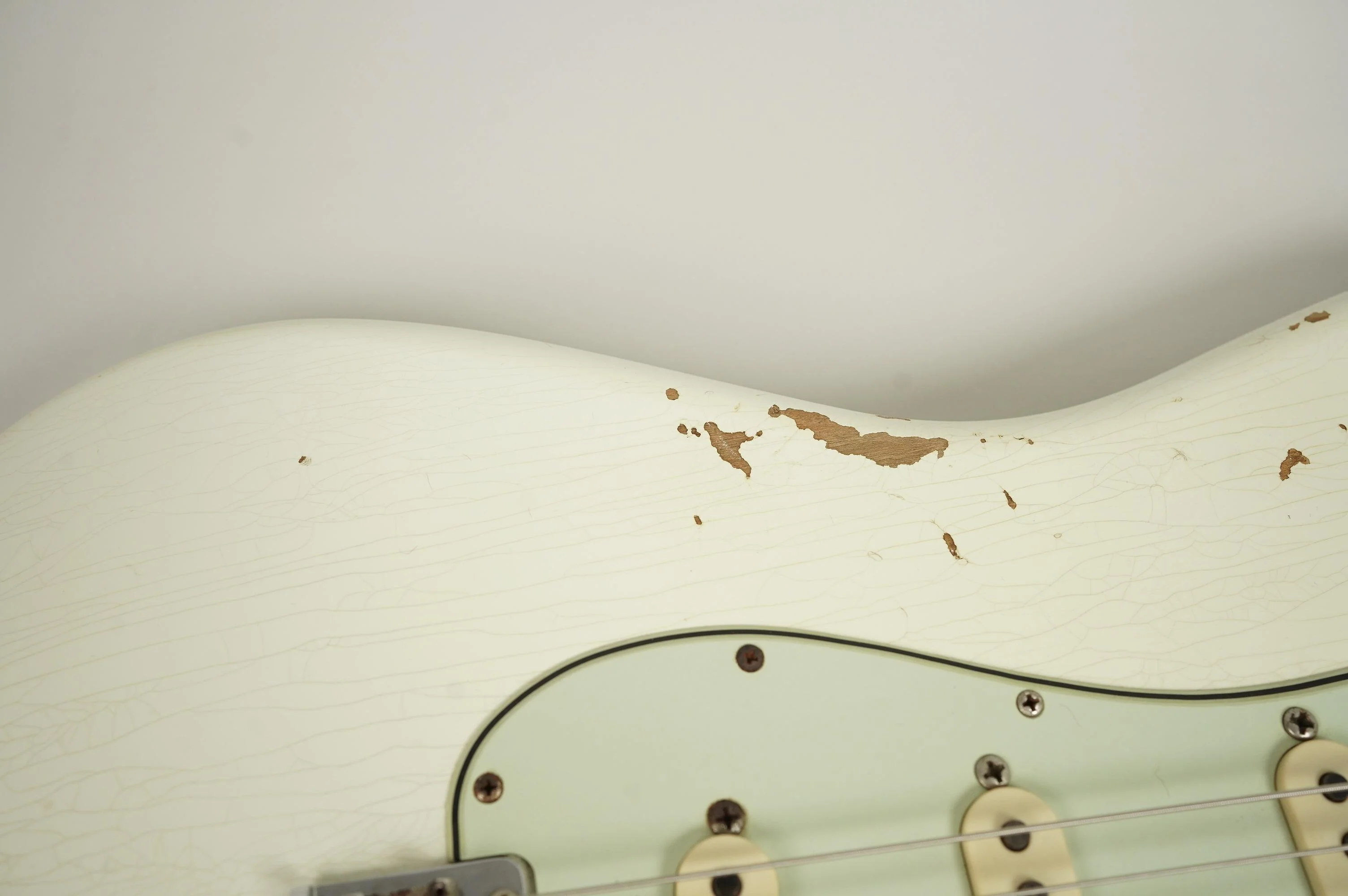 2019 Fender Custom Shop 1964 Stratocaster Heavy Relic, White - Image 13