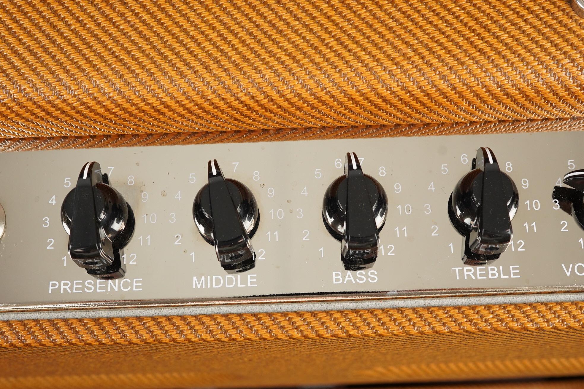2021 Lazy J J40 Amplifier - Image 16