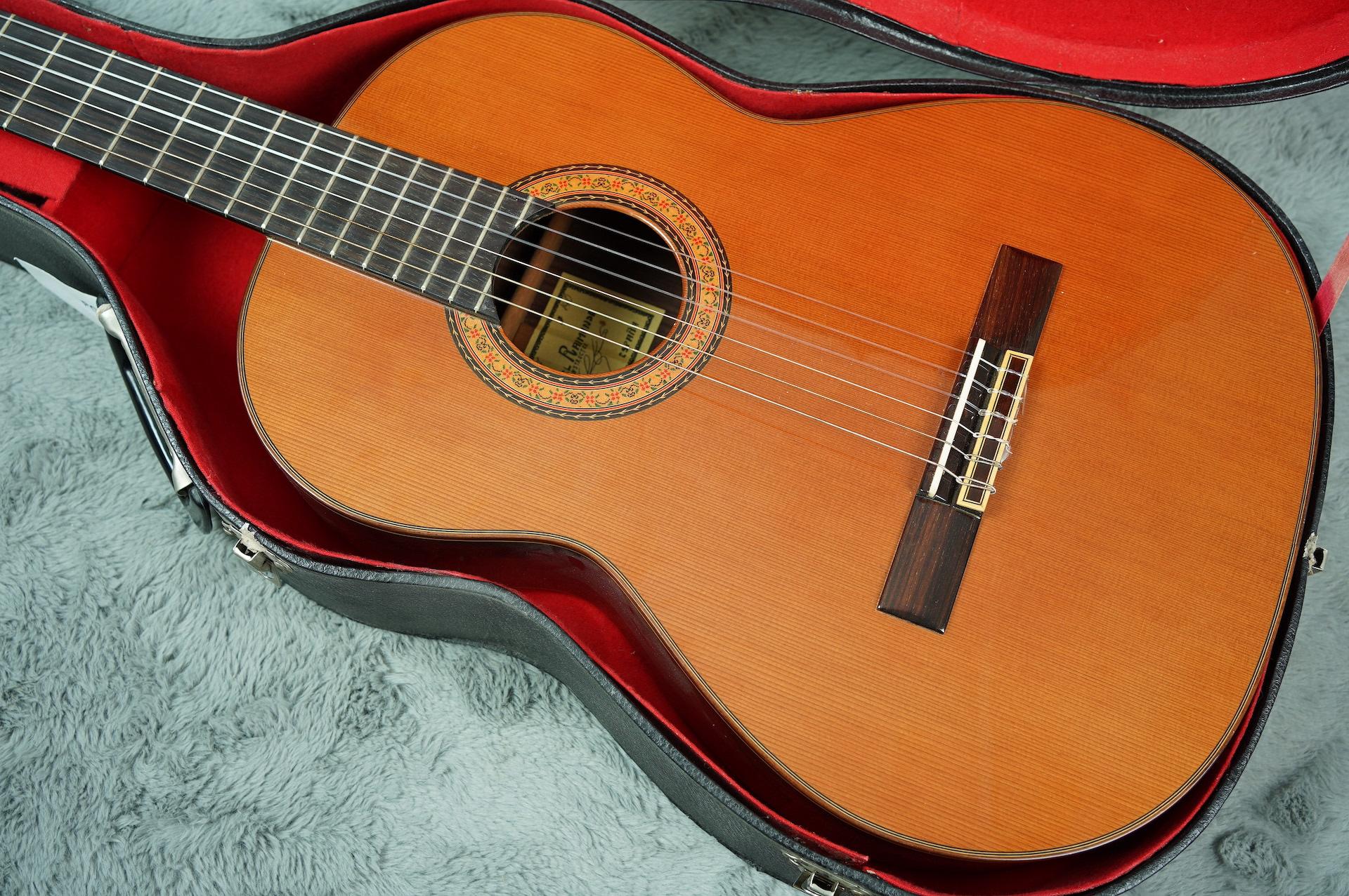 Manuel Ramundo Classical Guitar - Image 4
